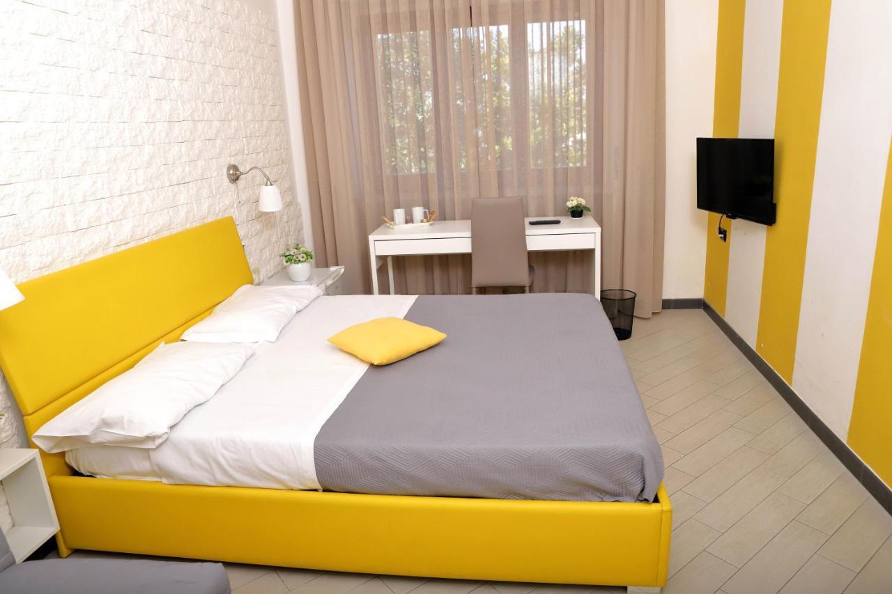 B&B Le Tre Isole Sorrente Extérieur photo